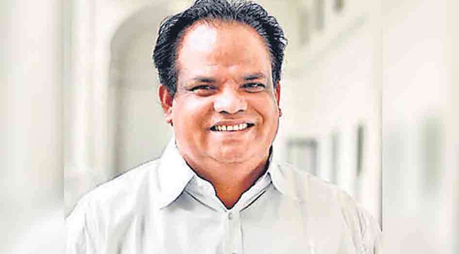 మరో కేంద్రమంత్రిపై అరెస్ట్‌ వారంట్‌