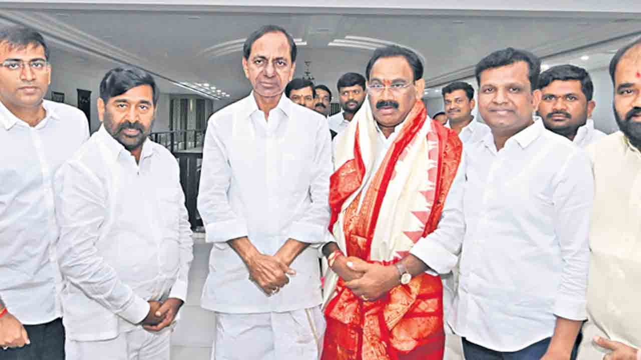 మునుగోడు సాక్షిగా గులాబీ విస్తరణ