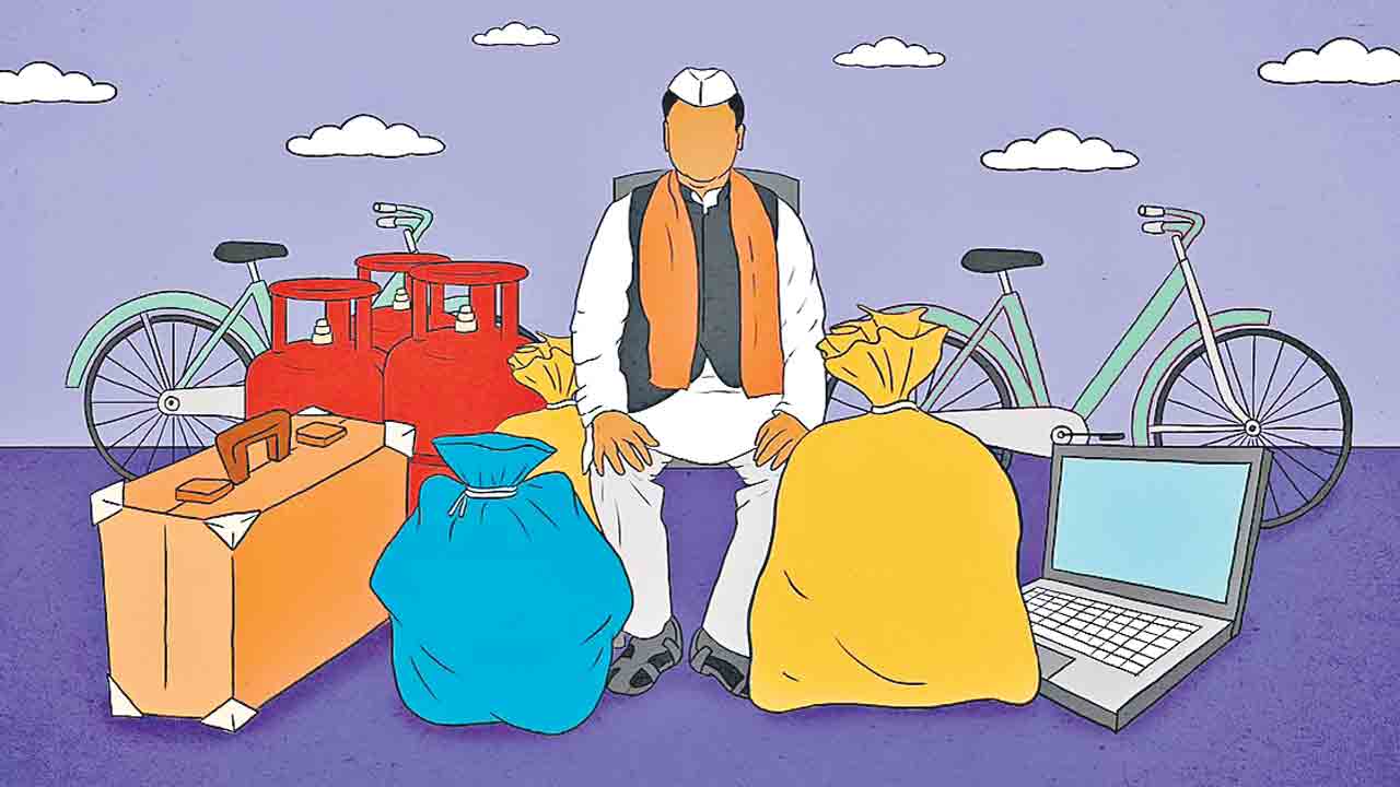 గట్లయితే గట్టెక్కలేం.. మిగతా పార్టీల్లా మనమూ ఉచిత హామీలు ఇవ్వాల్సిందే