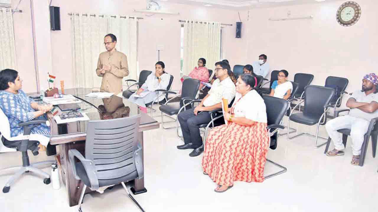 మాతా శిశు సంక్షేమంపై ప్రత్యేక శ్రద్ధ