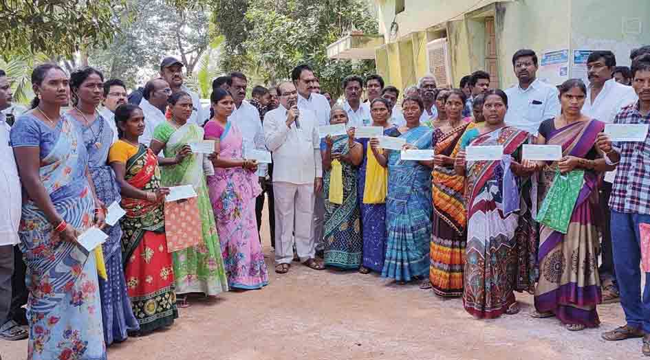 పేదింటి ఆడబిడ్డలకు కల్యాణలక్ష్మి వరం