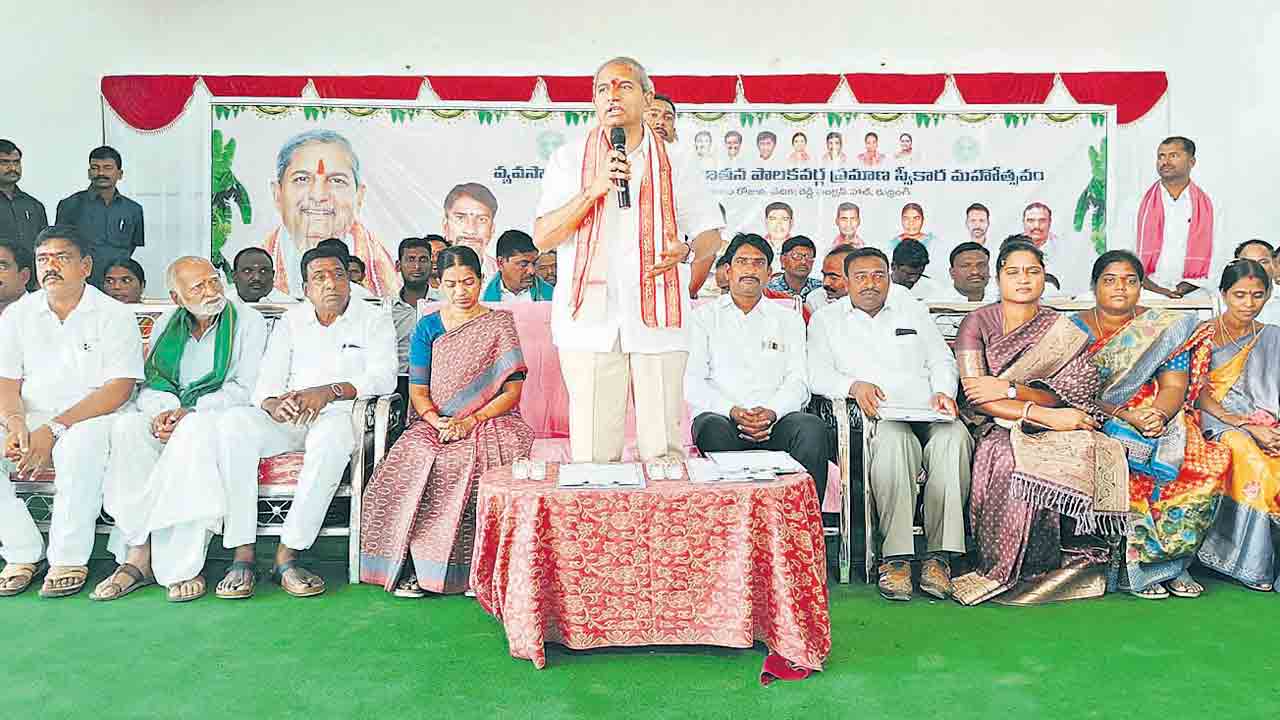 సమన్వయంతో ముందుకు సాగాలి