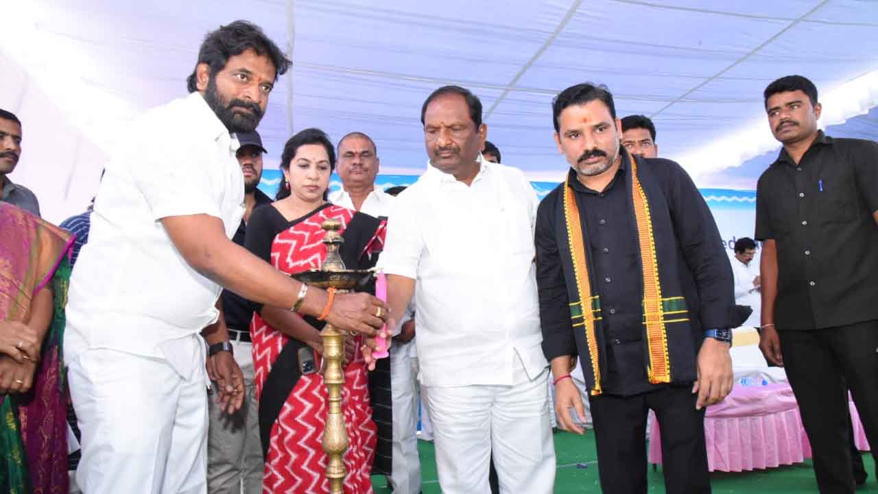 దివ్యాంగుల సంక్షేమానికి ప్రభుత్వం ప్రాధ్యానత : మంత్రి కొప్పుల