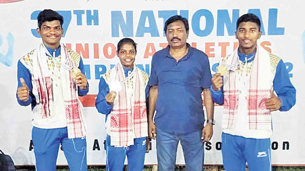 మన అథ్లెట్లు అదుర్స్‌