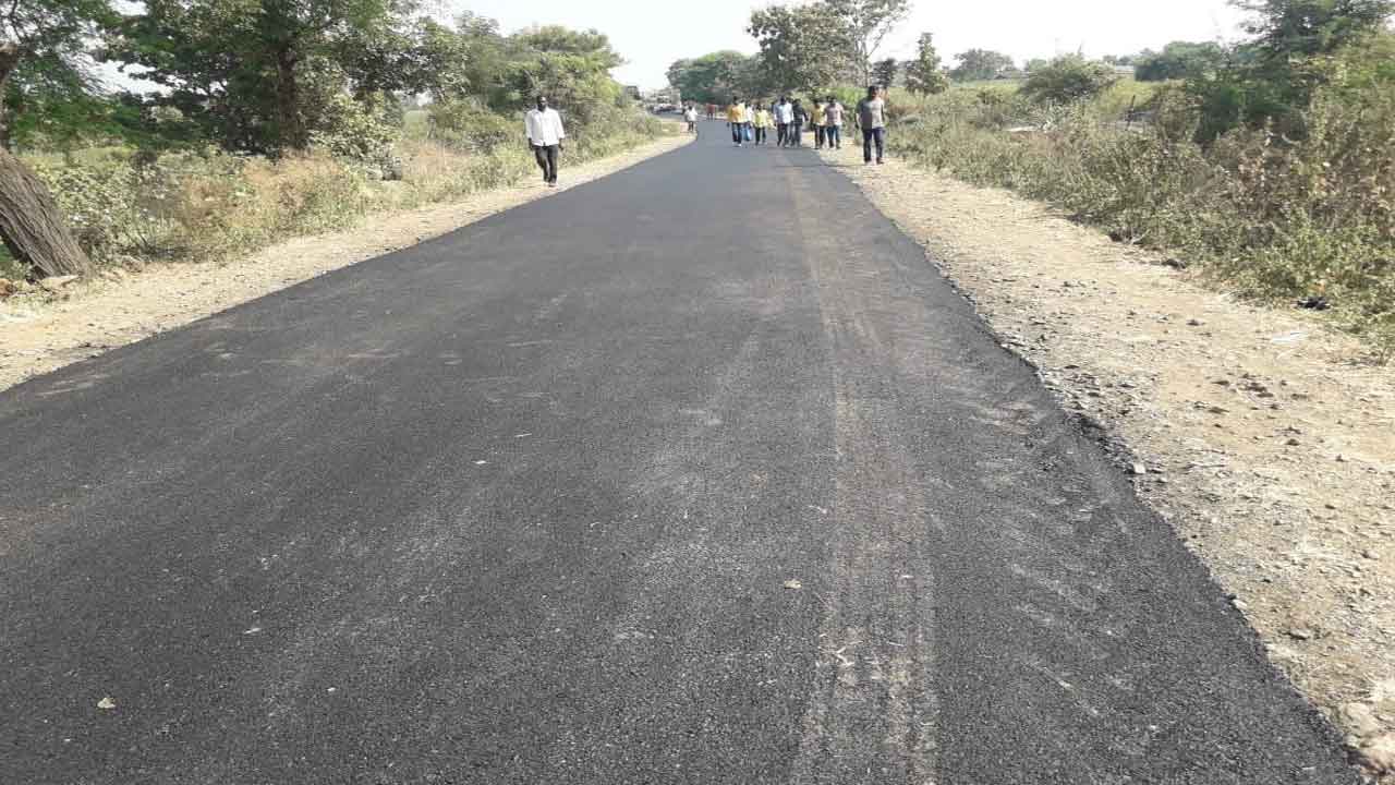 తొలగిన దారి కష్టాలు