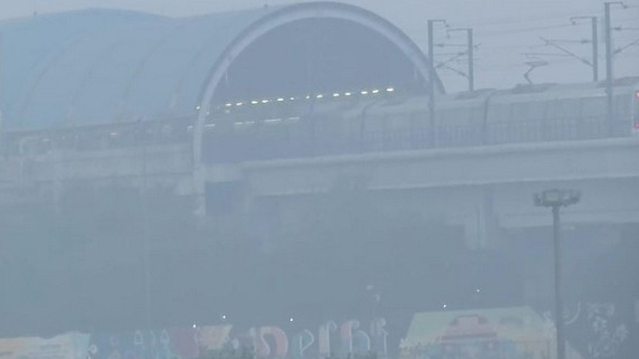 ఢిల్లీలో తీవ్రంగా ఎయిర్‌ పొల్యూషన్‌..