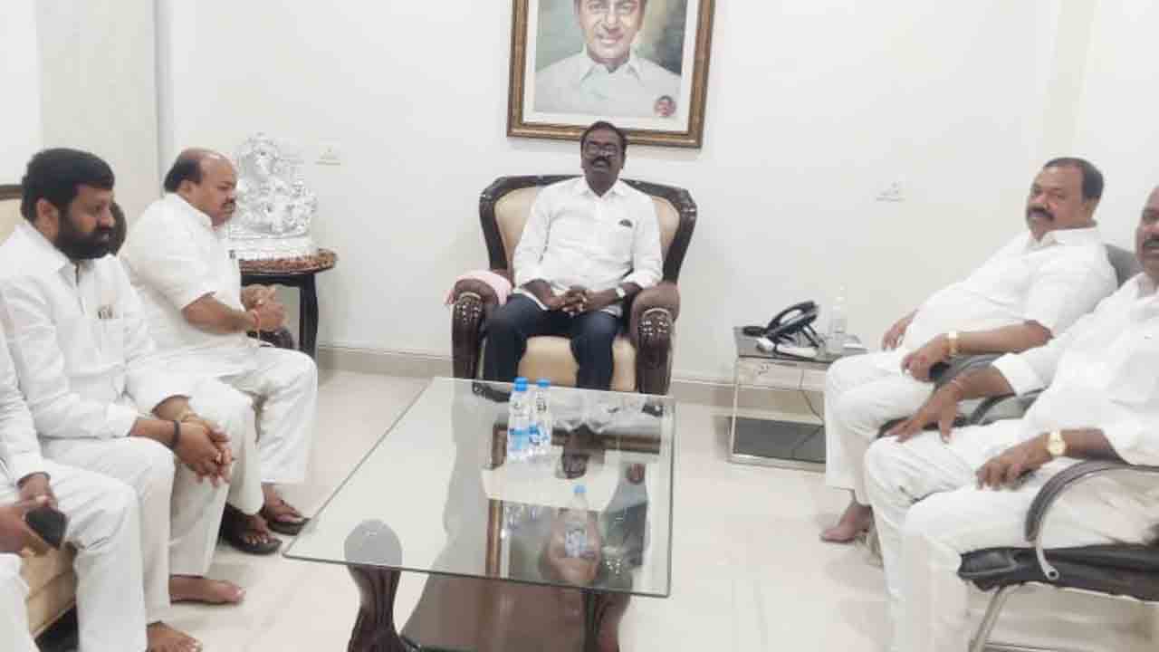 గొర్రెల పథకానికి నగదు బదిలీ చేయాలి