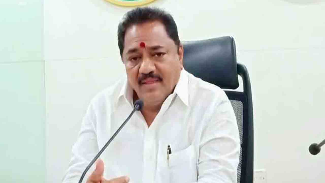 ఎమ్మెల్సీ కవితకు అర్వింద్‌ క్షమాపణలు చెప్పాలి : గ్యాదరి బాలమల్లు