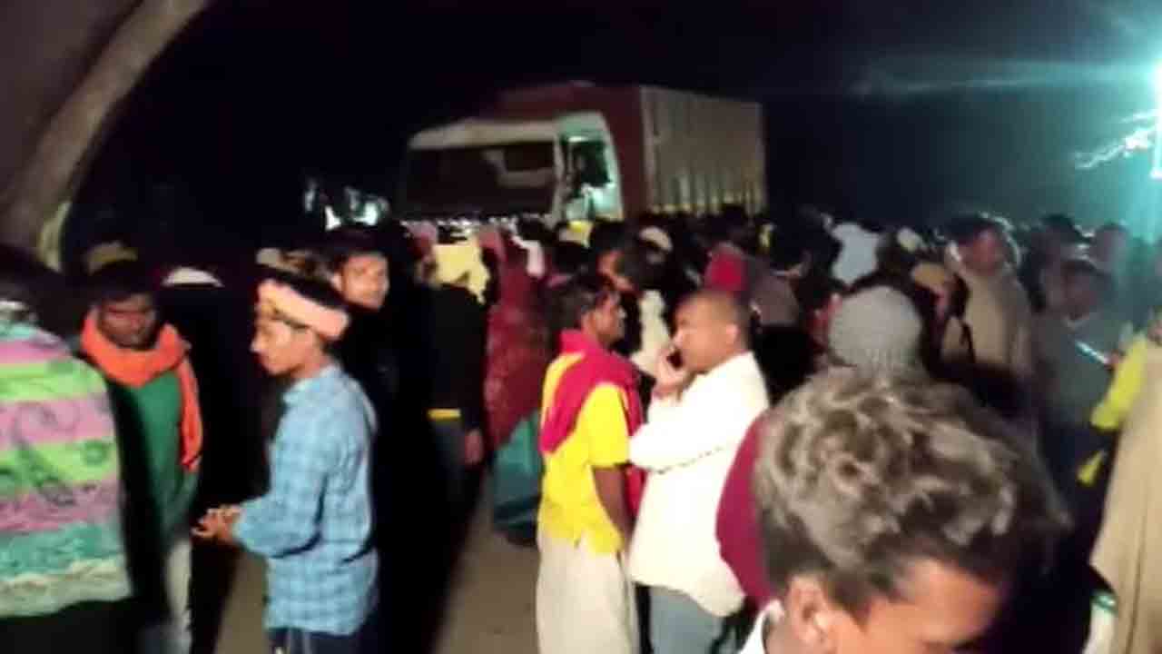 Bihar | బీహార్‌లో ఘోర ప్రమాదం.. ట్రక్కు కింద చితికిన చిన్నారులు..!