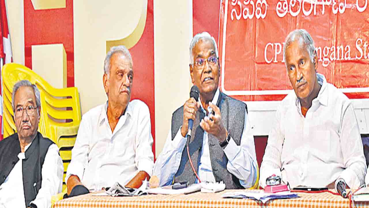 బీజేపీది ధన రాజకీయం