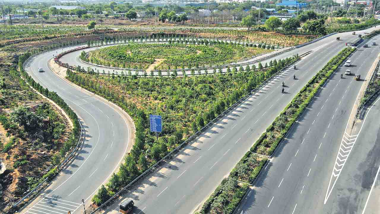 Harita Haram | తెలంగాణ హరితహారం అద్భుతమైన కార్యక్రమం : జావెద్ అక్తర్