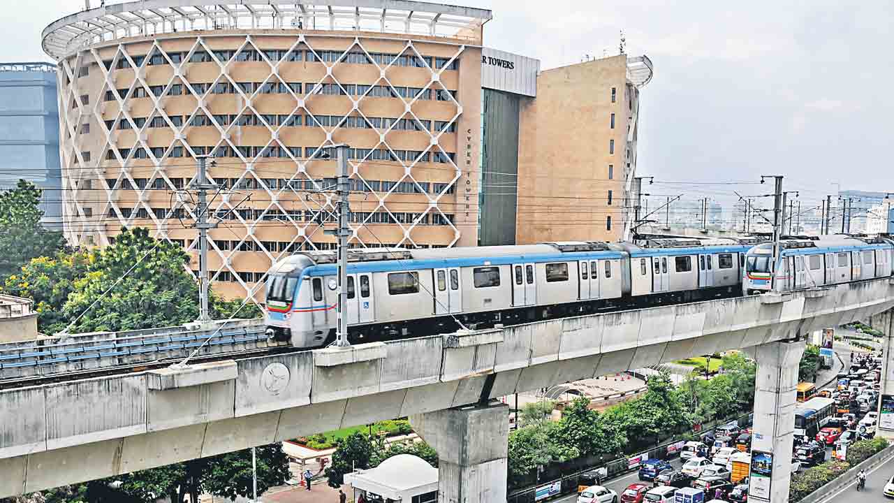 30 కోట్ల ప్రయాణికులు.. 3 కోట్ల కిలోమీటర్లు