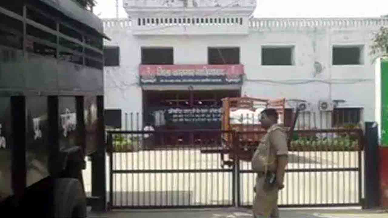 Dasna Jail | జైల్లో 140 మంది ఖైదీలకు హెచ్‌ఐవీ.. ఎక్కడంటే..?