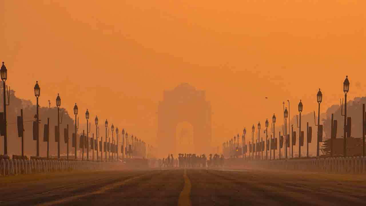 ఢిల్లీలో 9 నుంచి స్కూల్స్‌ ఓపెన్‌.. ఆ వాహనాలపై కొనసాగనున్న నిషేధం..!