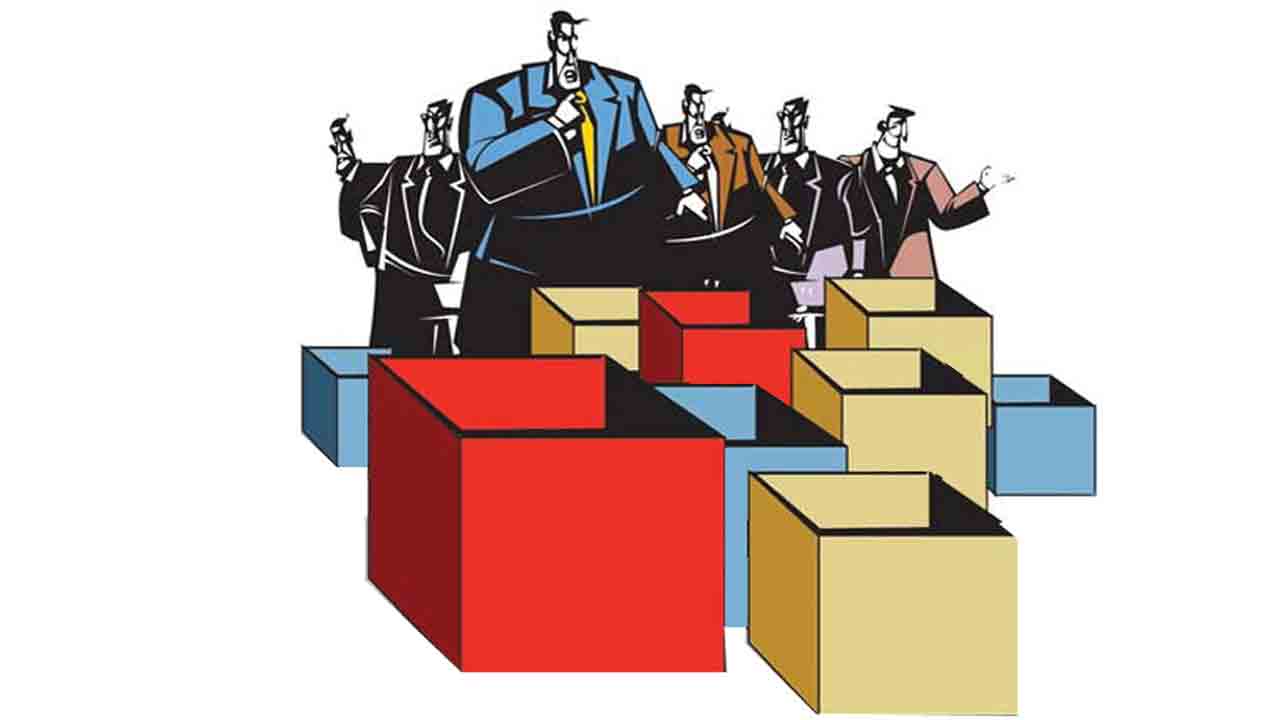 8 నెలల్లో కేంద్రం అమ్మిన ఆస్తుల విలువ రూ.33,422 కోట్లు