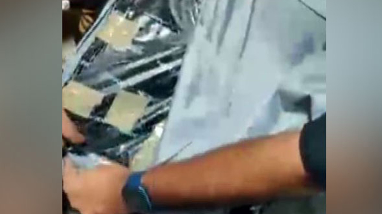 ఎయిర్‌పోర్టులో రూ.40 కోట్ల విలువైన డ్రగ్స్‌ సీజ్‌