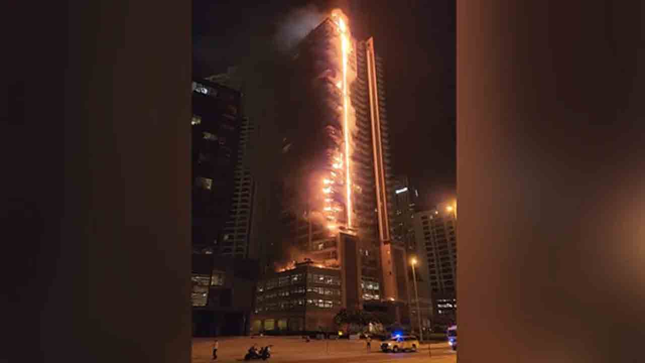 Burj Khalifa | బుర్జ్ ఖలీఫా సమీపంలో భారీ అగ్నిప్రమాదం..