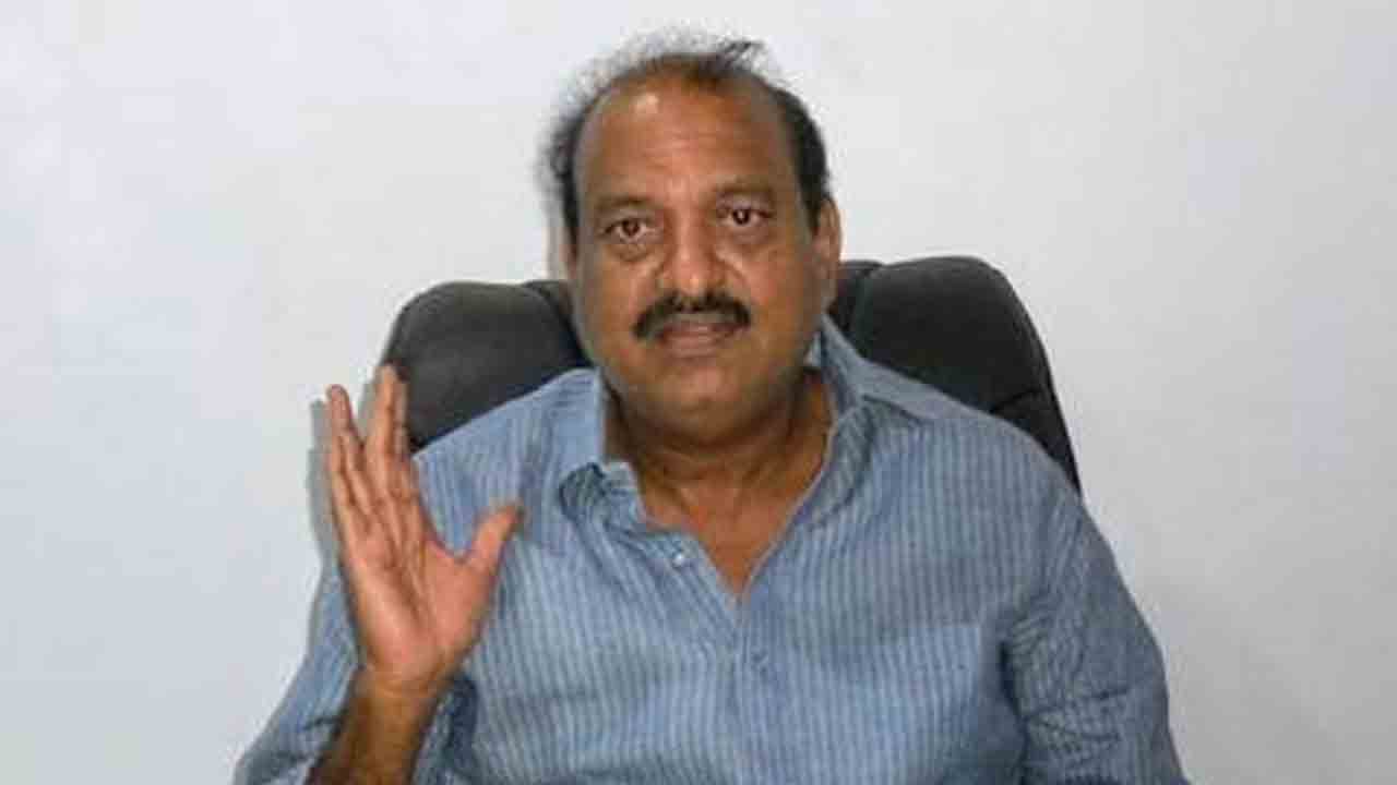 జేసీ ప్రభాకర్‌రెడ్డికి ఈడీ షాక్‌.. రూ.22.10 కోట్ల విలువైన ఆస్తులు అటాచ్‌