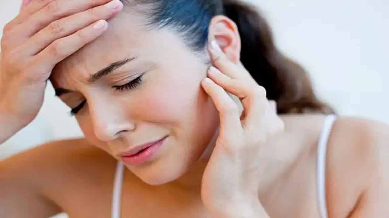 Ear Infection @ Winter | చలికాలంలో పెరిగే చెవి ఇన్ఫెక్షన్లు.. ఇలా నివారించుకోండి..!