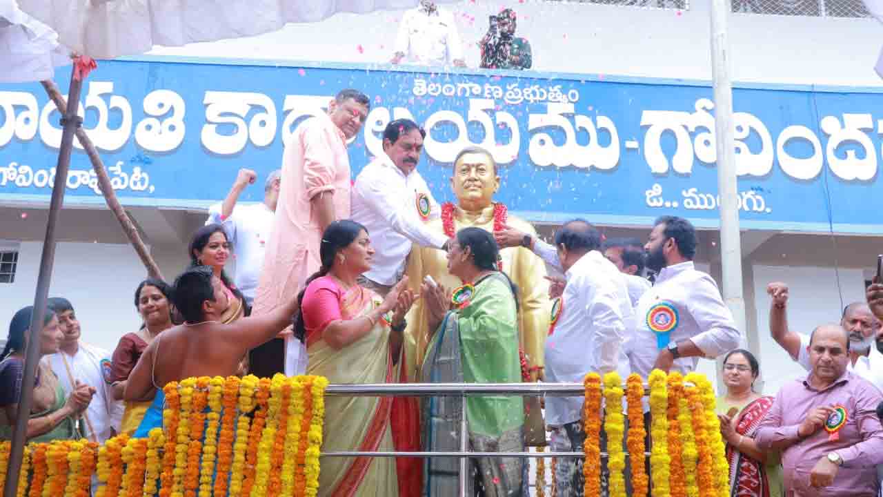 శివాజీ ఆశయ సాధనకు కృషి చేస్తా : మంత్రి దయాకర్‌రావు