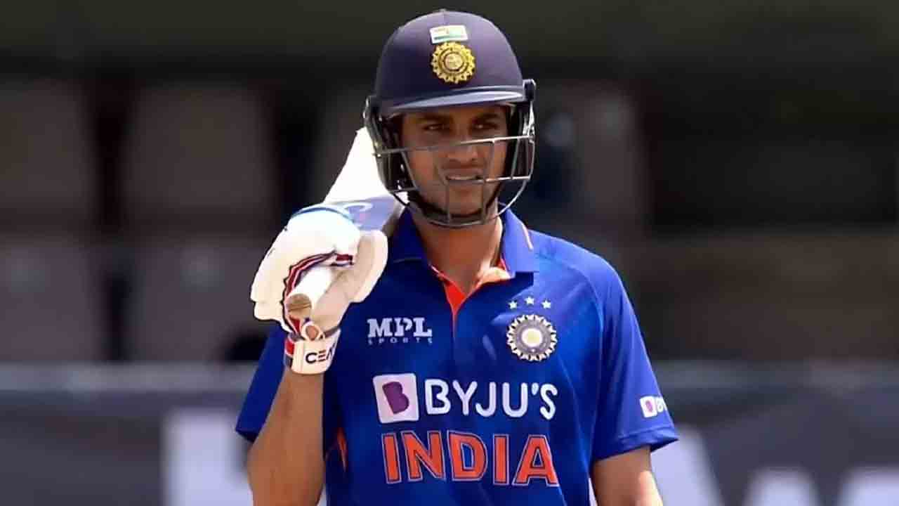 India vs NZ 1st ODI | వన్డేల్లో నాలుగో హాఫ్‌ సెంచరీ చేసిన గిల్‌.. భారత్‌ 124/1