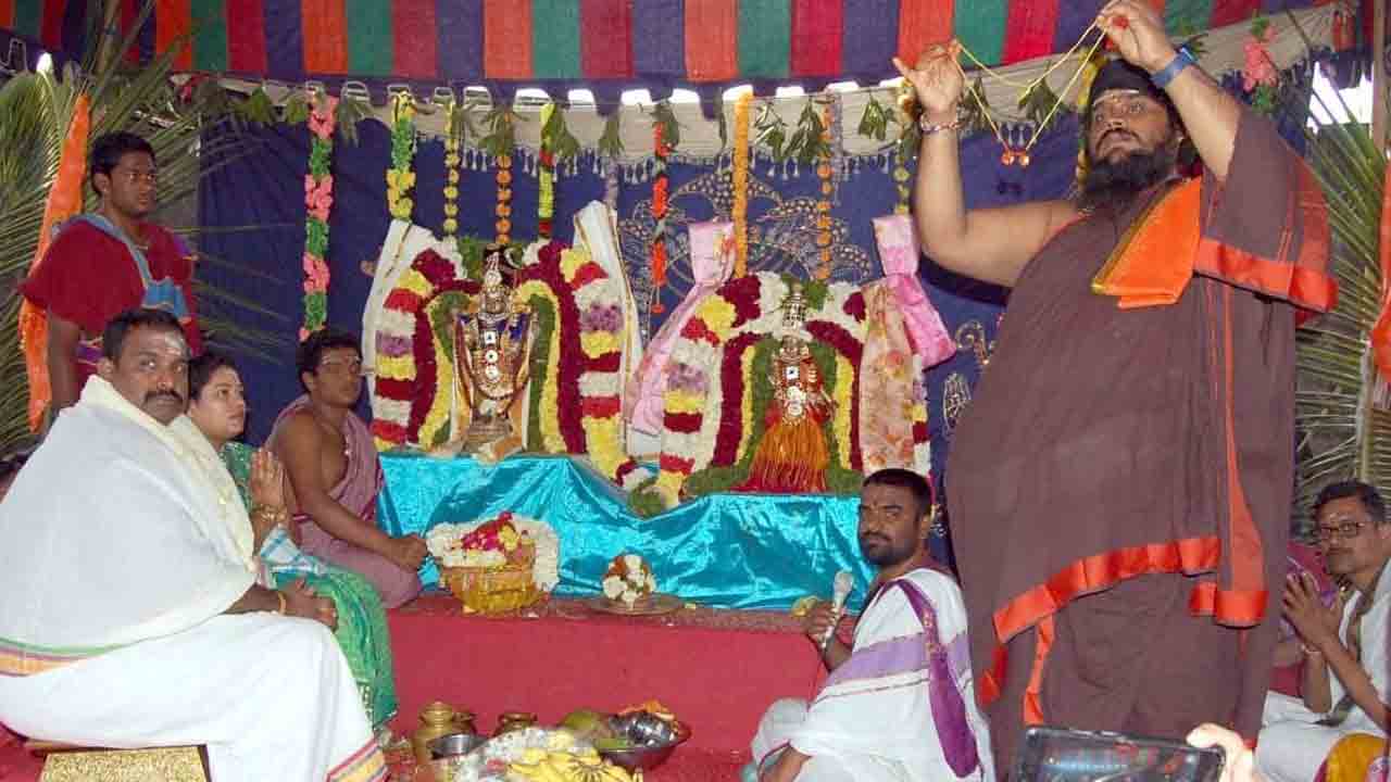 ఆలయాల్లో మాసశివరాత్రి పూజలు