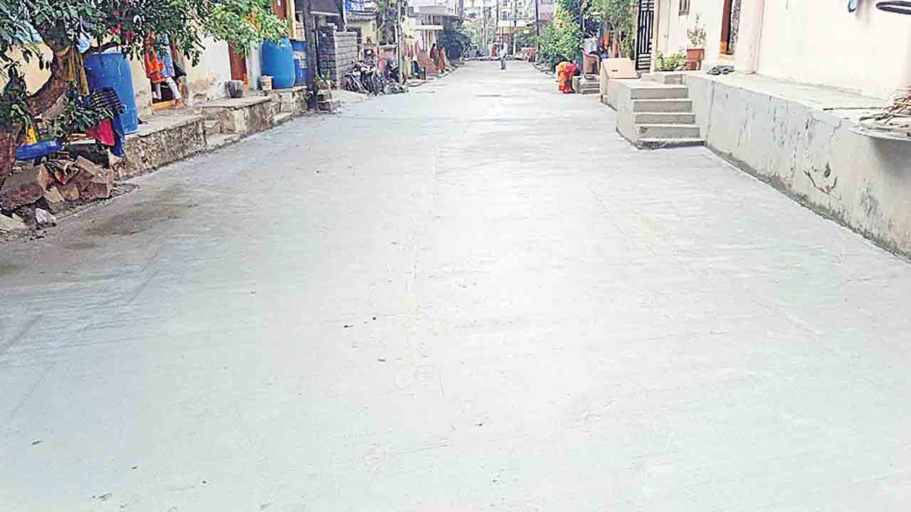 అభివృద్ధి పథంలో..ఆనంద్‌నగర్‌