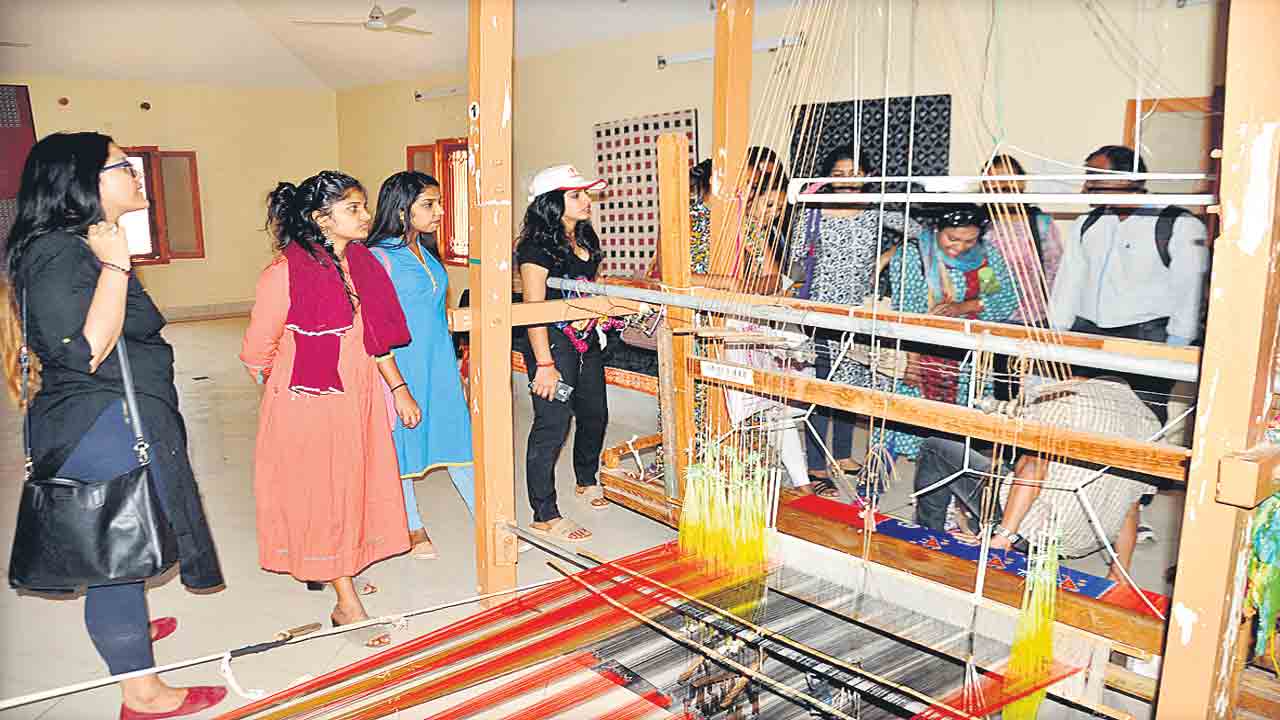 కెరీర్‌ను మలిచే ఫ్యాషన్‌ ట్రెండ్స్‌