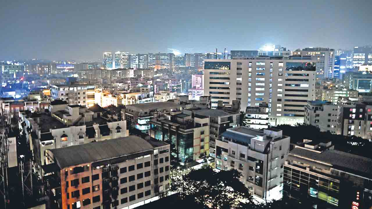 ఇండ్ల విక్రయాల్లో ‘భాగ్య’నగరం