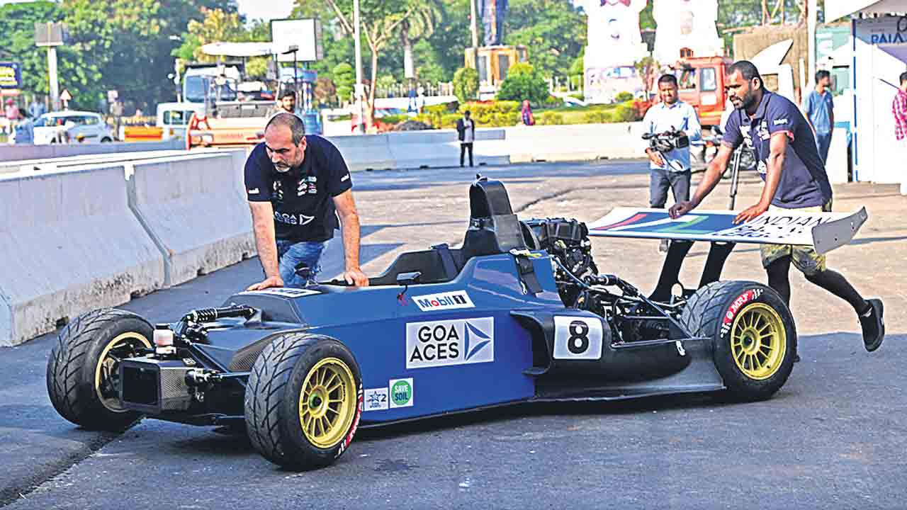 ఫార్ములా ఈ రేసు పోటీలకు ముస్తాబైన హైదరాబాద్‌