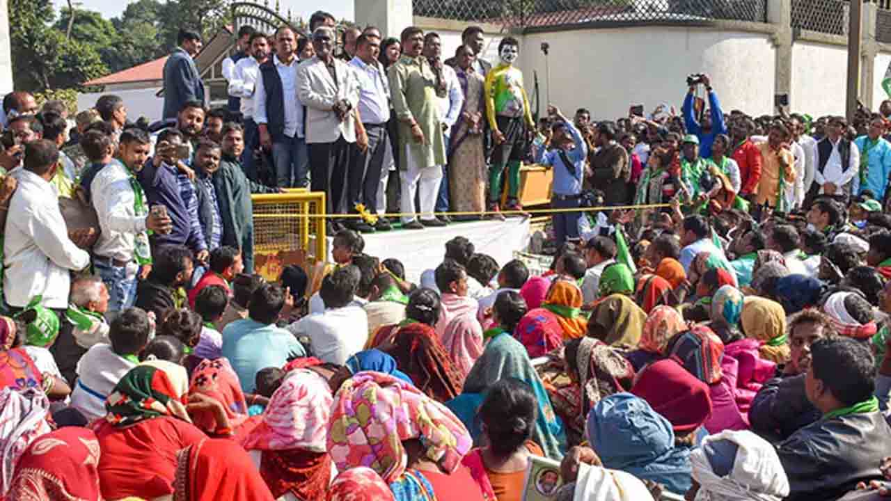 బీజేపీకి మచ్చలే లేవా..?: జార్ఖండ్‌ సీఎం హేమంత్‌ సోరెన్‌