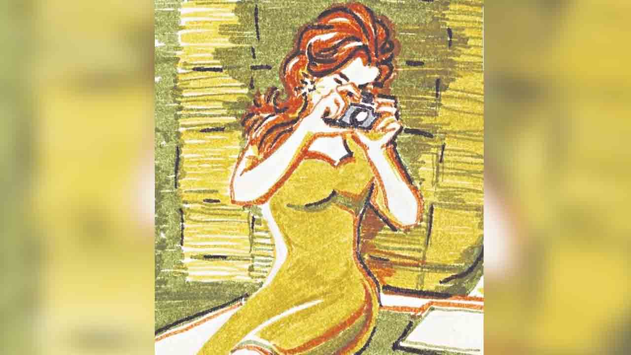 హనీట్రాప్‌లో విదేశాంగ శాఖ డ్రైవర్‌