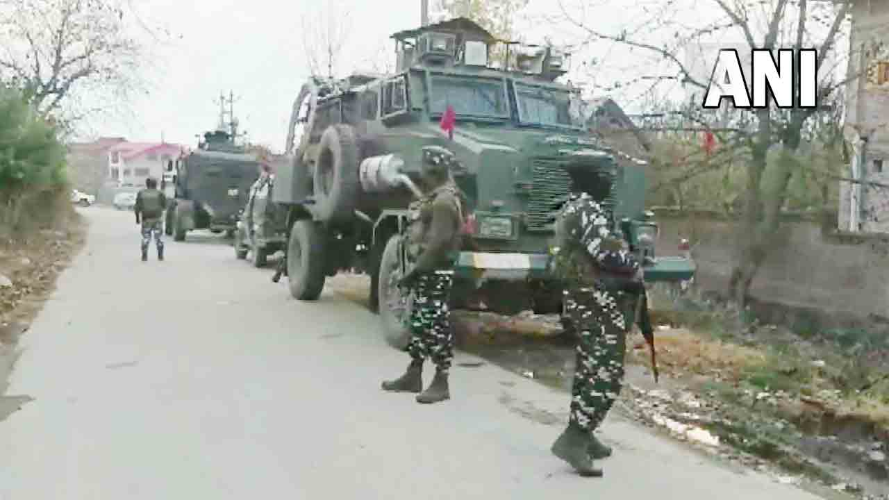 Jammu And Kashmir | జమ్మూ కశ్మీర్‌లో ఎదురు కాల్పులు.. ఉగ్రవాది హతం..!