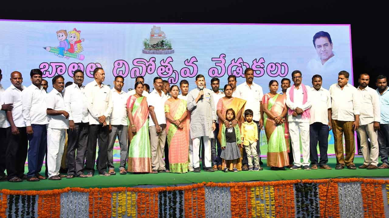 లేజర్‌ షో అదుర్స్‌