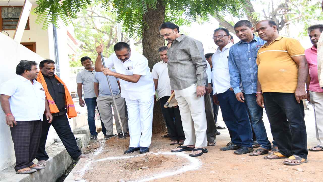 నగరాన్ని సుందరంగా తీర్చిదిద్దుతాం