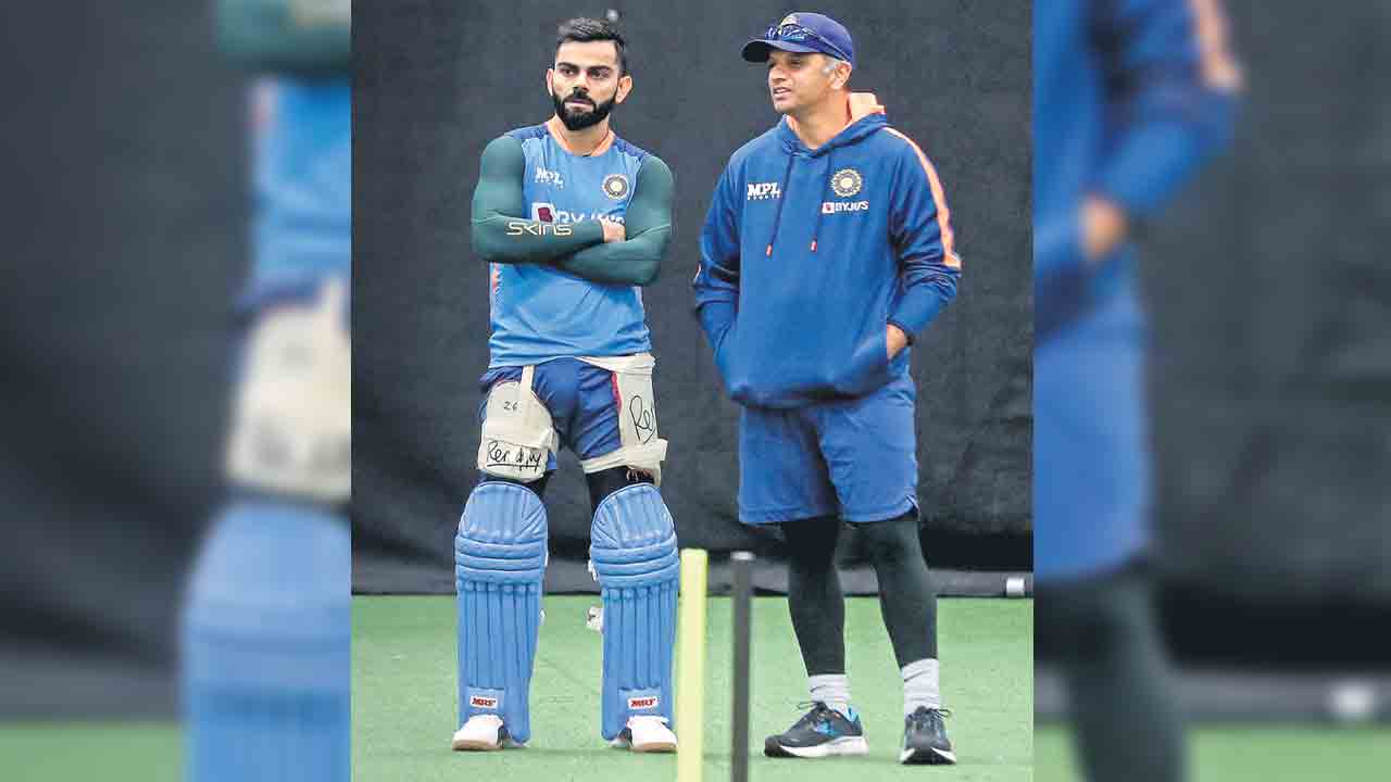 సెమీస్‌ లక్ష్యంగా..