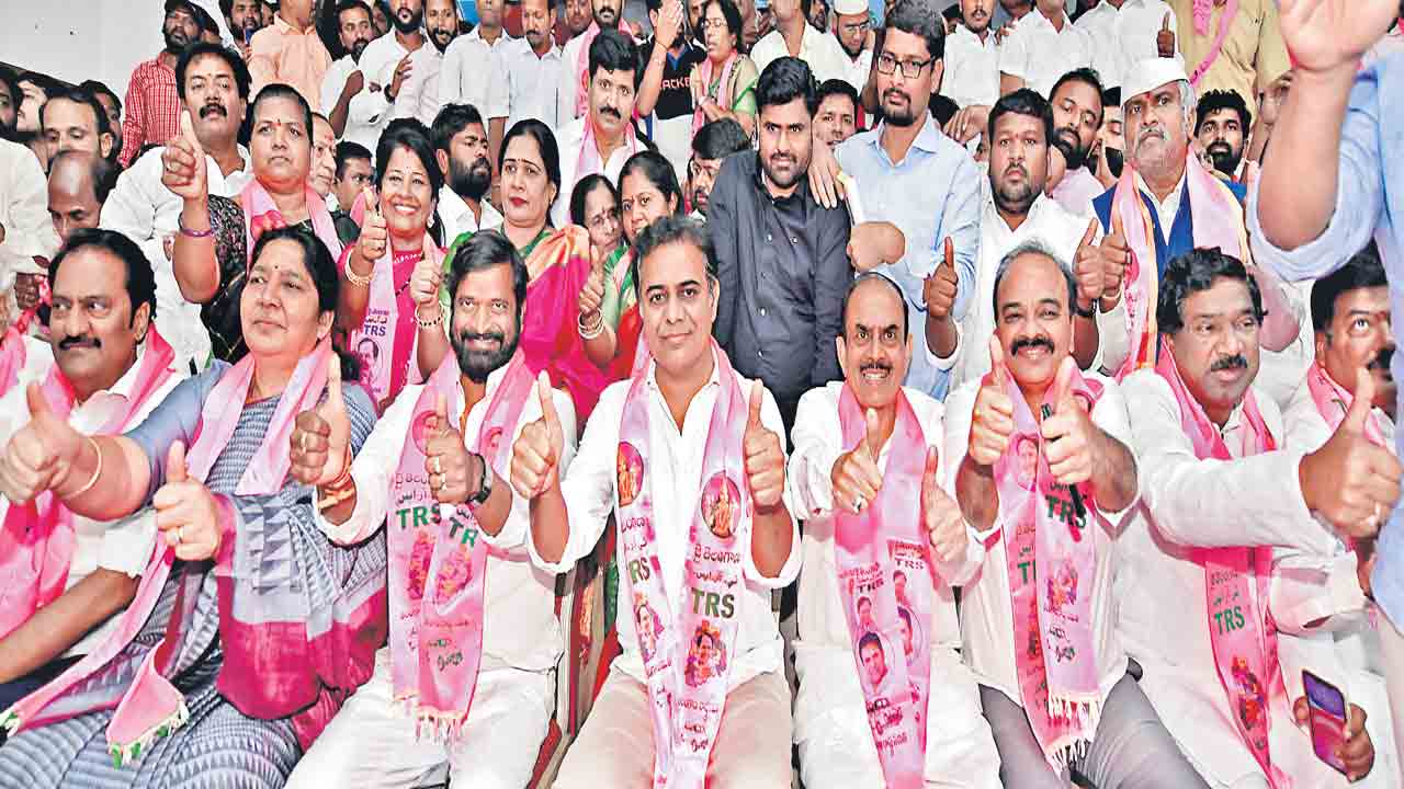 హవాలా డబ్బుతో గెలుపునకు బీజేపీ విఫలయత్నం: మంత్రి కేటీఆర్‌