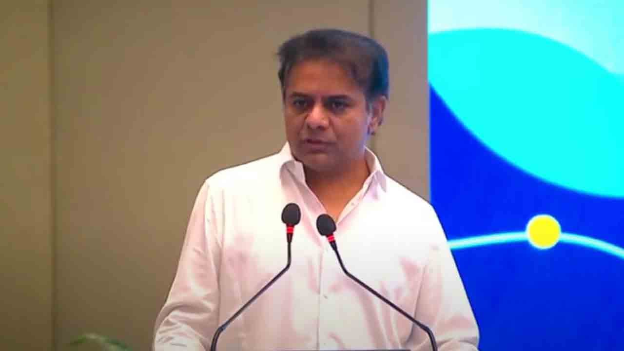 ప్రత్యామ్నాయ పంటల వైపు రైతులను ప్రోత్సహిస్తున్నాం: మంత్రి కేటీఆర్‌