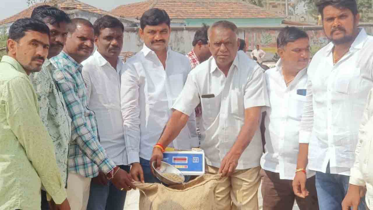 దళారులను నమ్మి నష్టపోవద్దు