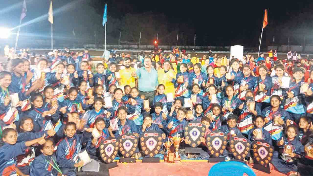 క్రీడాముత్యాలు