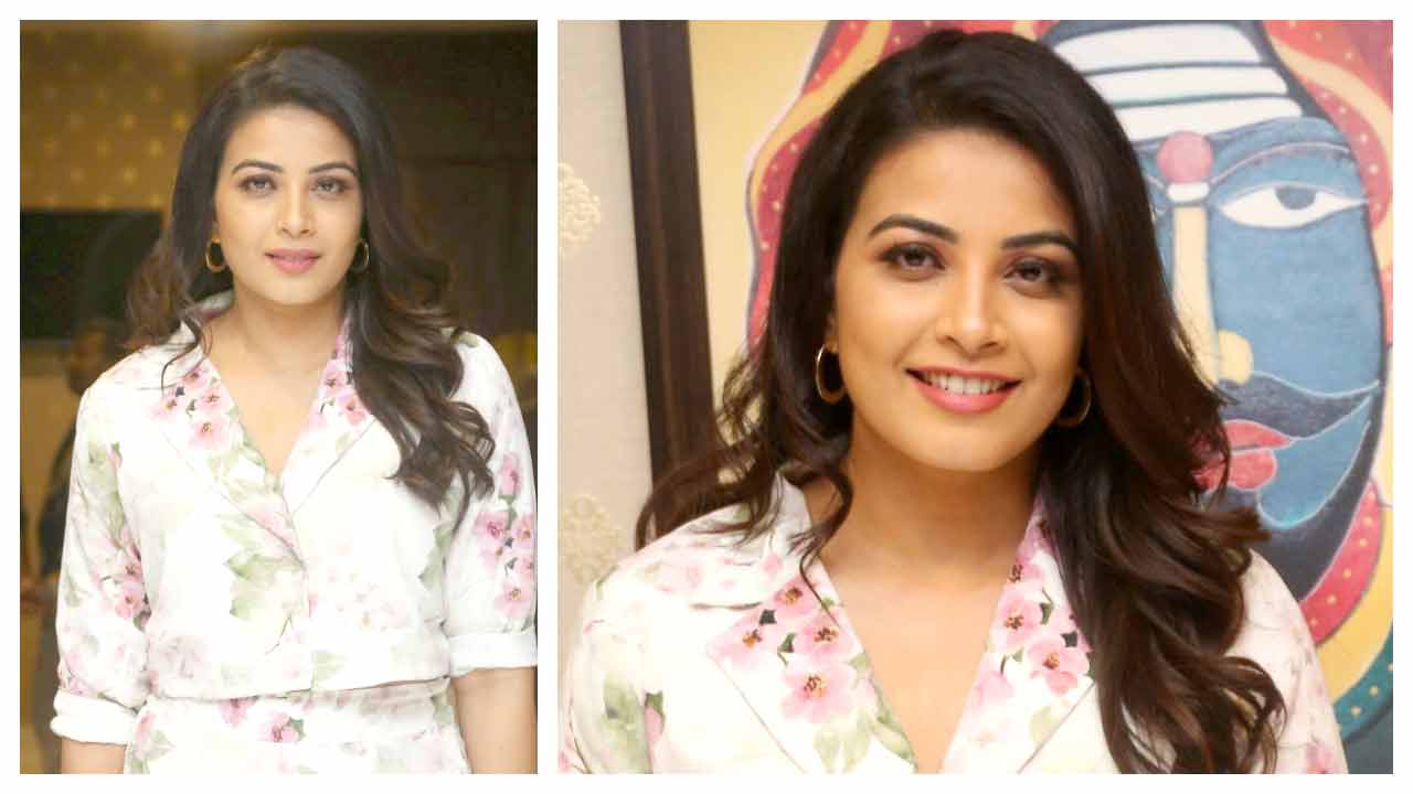 Kavya Shetty | గుర్తుందా సీతాకాలం మూవీ ప్రెస్ మీట్‌లో కావ్య శెట్టి..