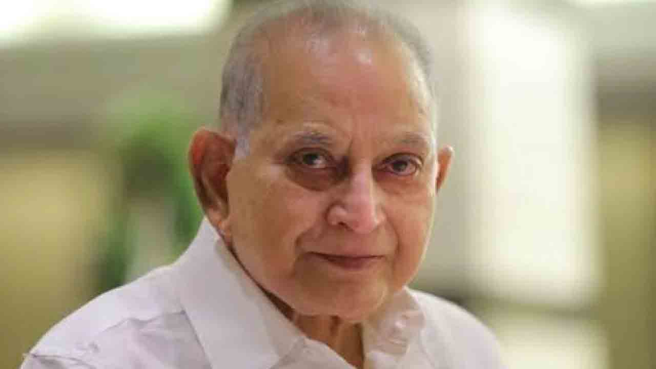 ప్రభుత్వ లాంఛనాలతో కృష్ణ అంత్యక్రియలు