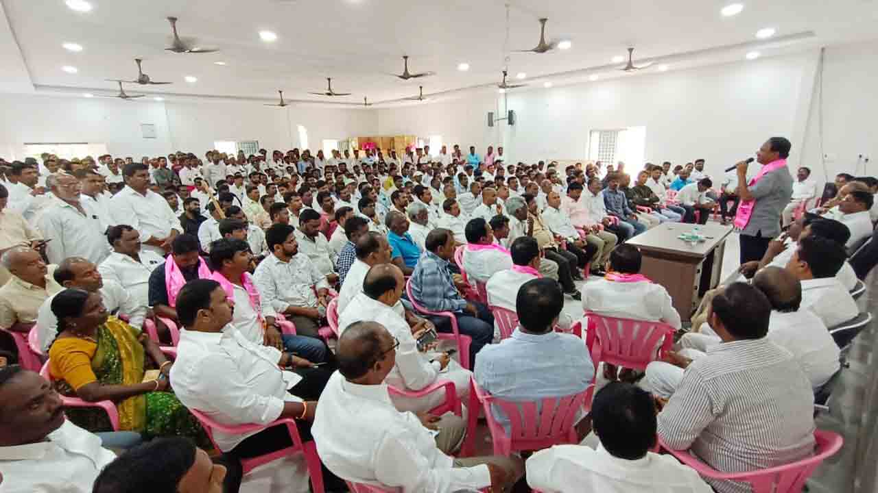 సీఎం కేసీఆర్‌ సభను జయప్రదం చేయాలి