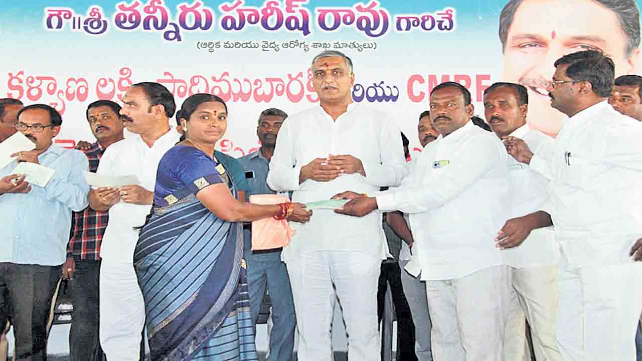 పేదింటి తల్లికి కొండంత అండ