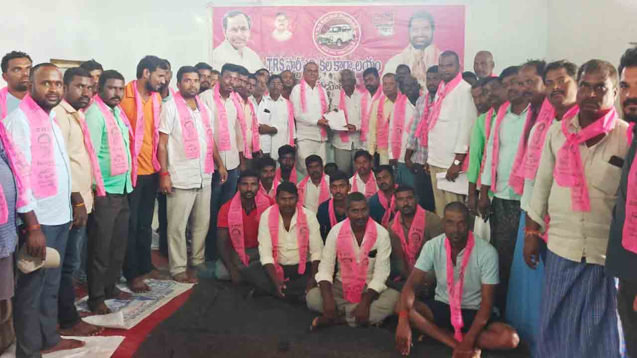 పార్టీని మరింత బలోపేతం చేయాలి