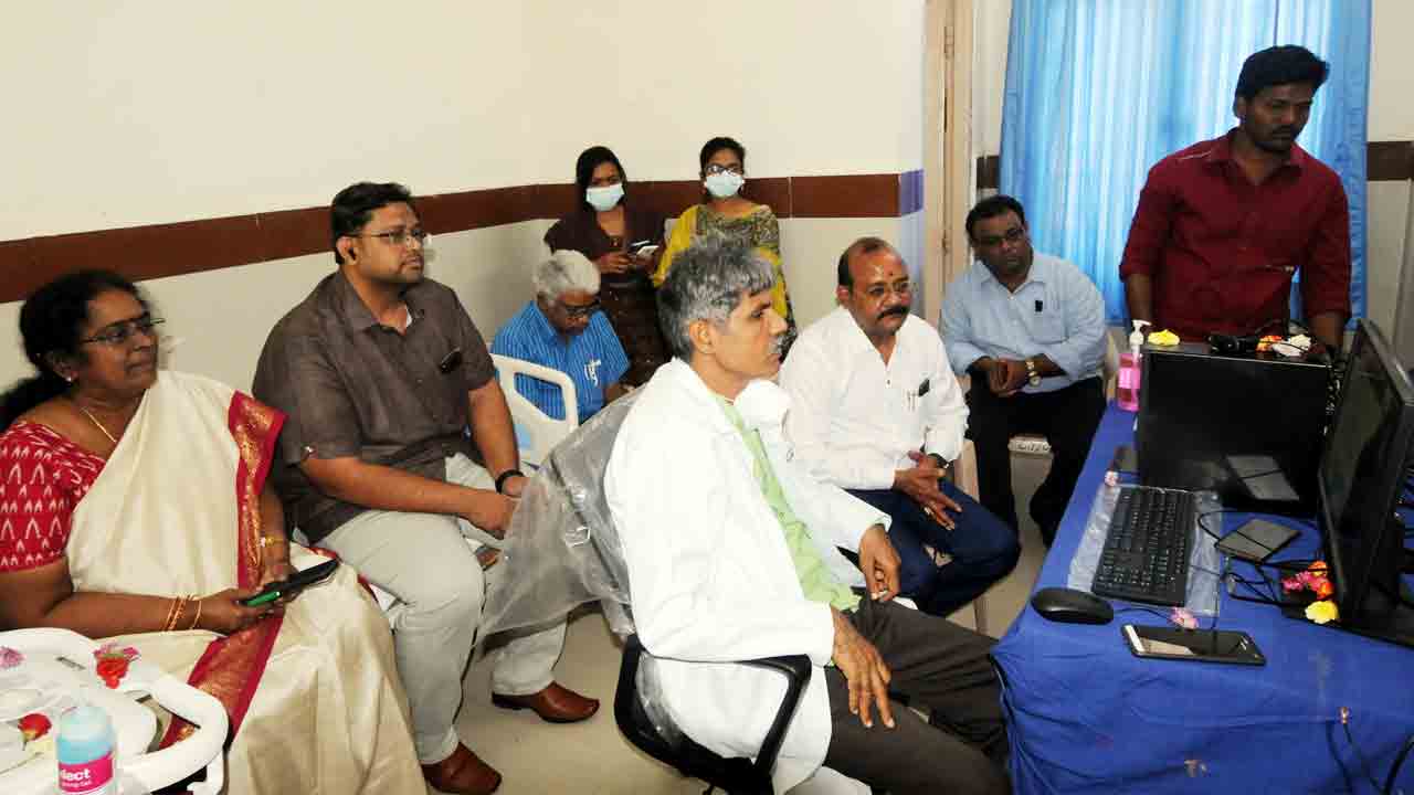 సర్కారు దవాఖానల్లో మెరుగైన వైద్యం