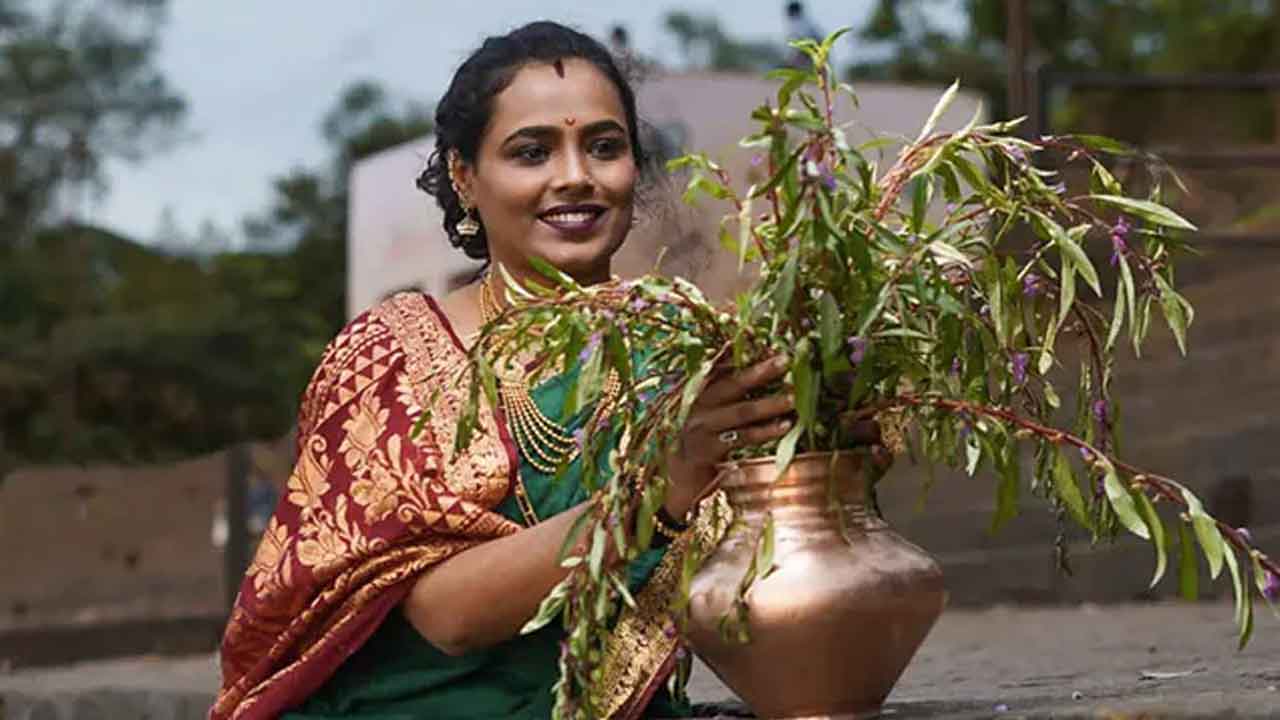 Actor Killed | రోడ్డు ప్రమాదంలో మరాఠీ టీవీ నటి కల్యాణి కురాలే దుర్మరణం