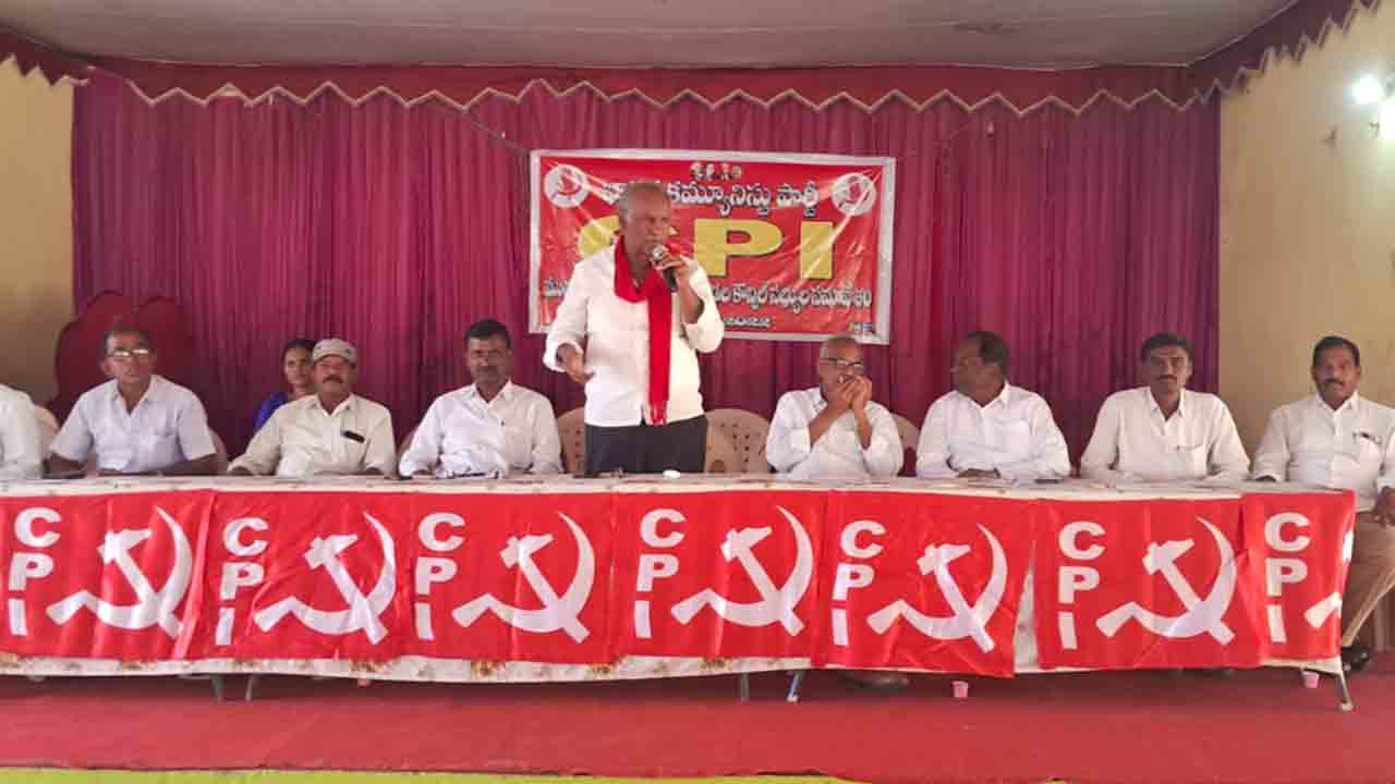 మునుగోడు ఫలితం బీజేపీకి చెంప దెబ్బ వంటిది : కూనంనేని సాంబశివరావు