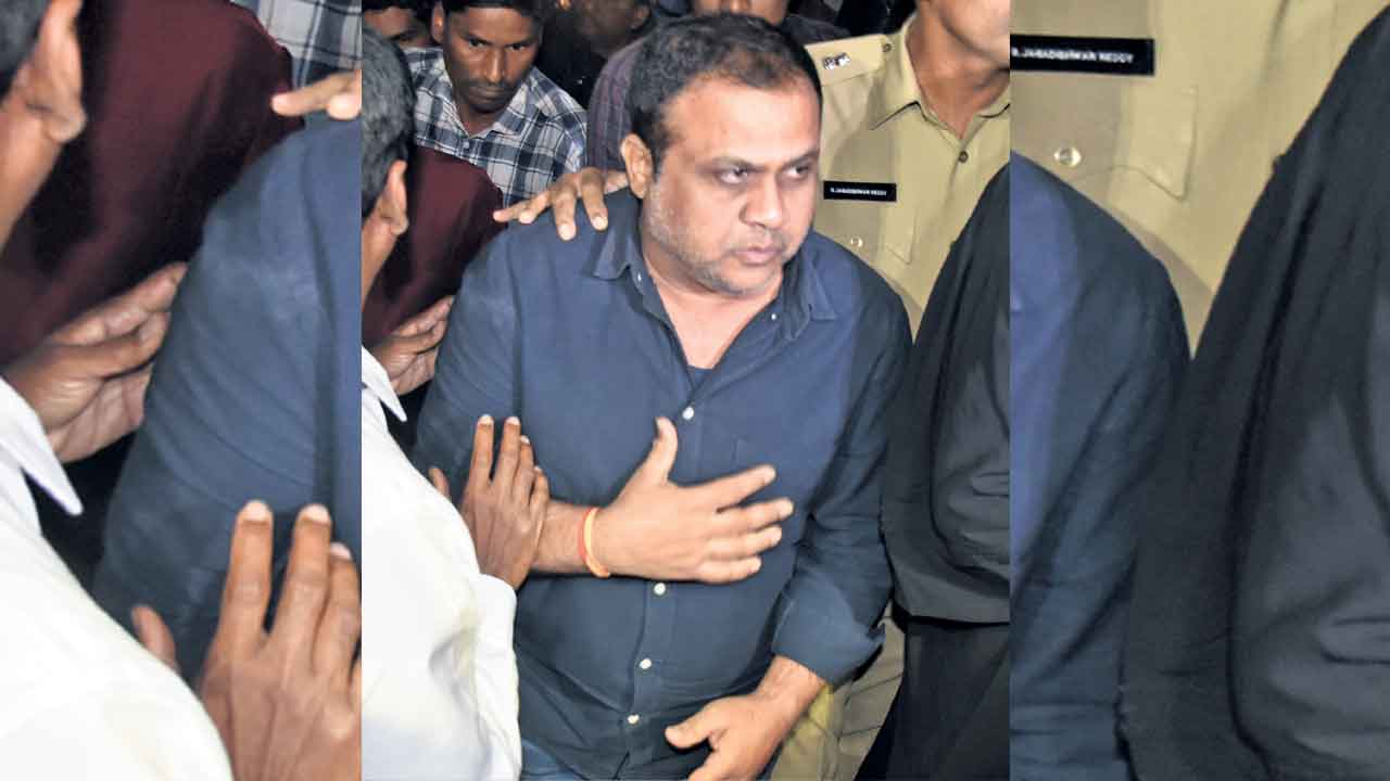 నందూ హోటల్‌లో డబ్బు దాచారా?.. సీసీటీవీ ఫుటేజీలు స్వాధీనం