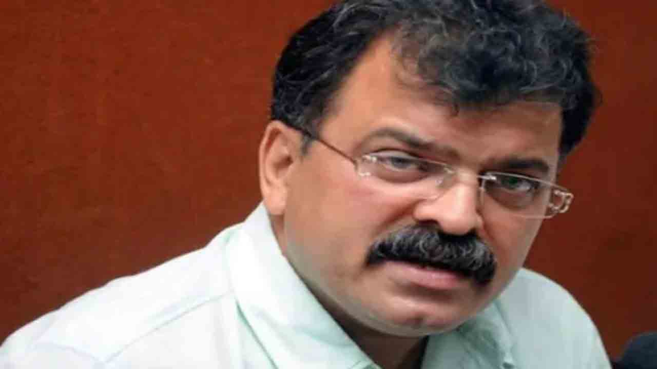 మరాఠీ సినిమా ప్రదర్శనను నిలిపివేసినందుకు.. ఎన్సీపీ నేత అరెస్ట్